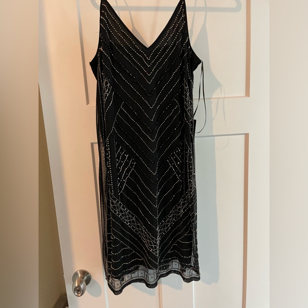 Dress - Picture 2 of 4